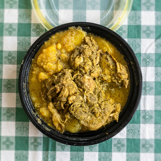 Curry Chicken Buss Up Shut